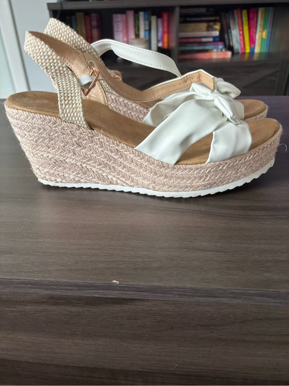 Womens White Bow Espadrille Wedge Sandals - Classic Summer Style